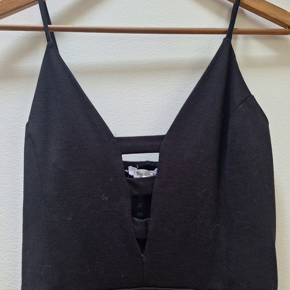 LBD - Picture 5 of 7